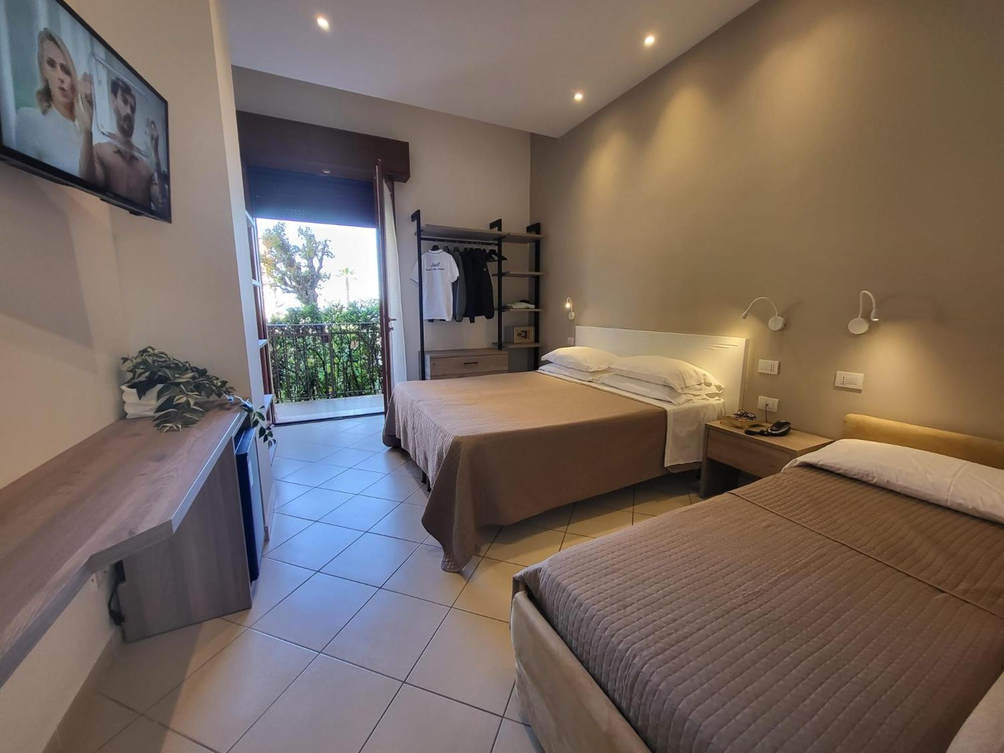 Hotel Villa Fulgida Cattolica Extérieur photo