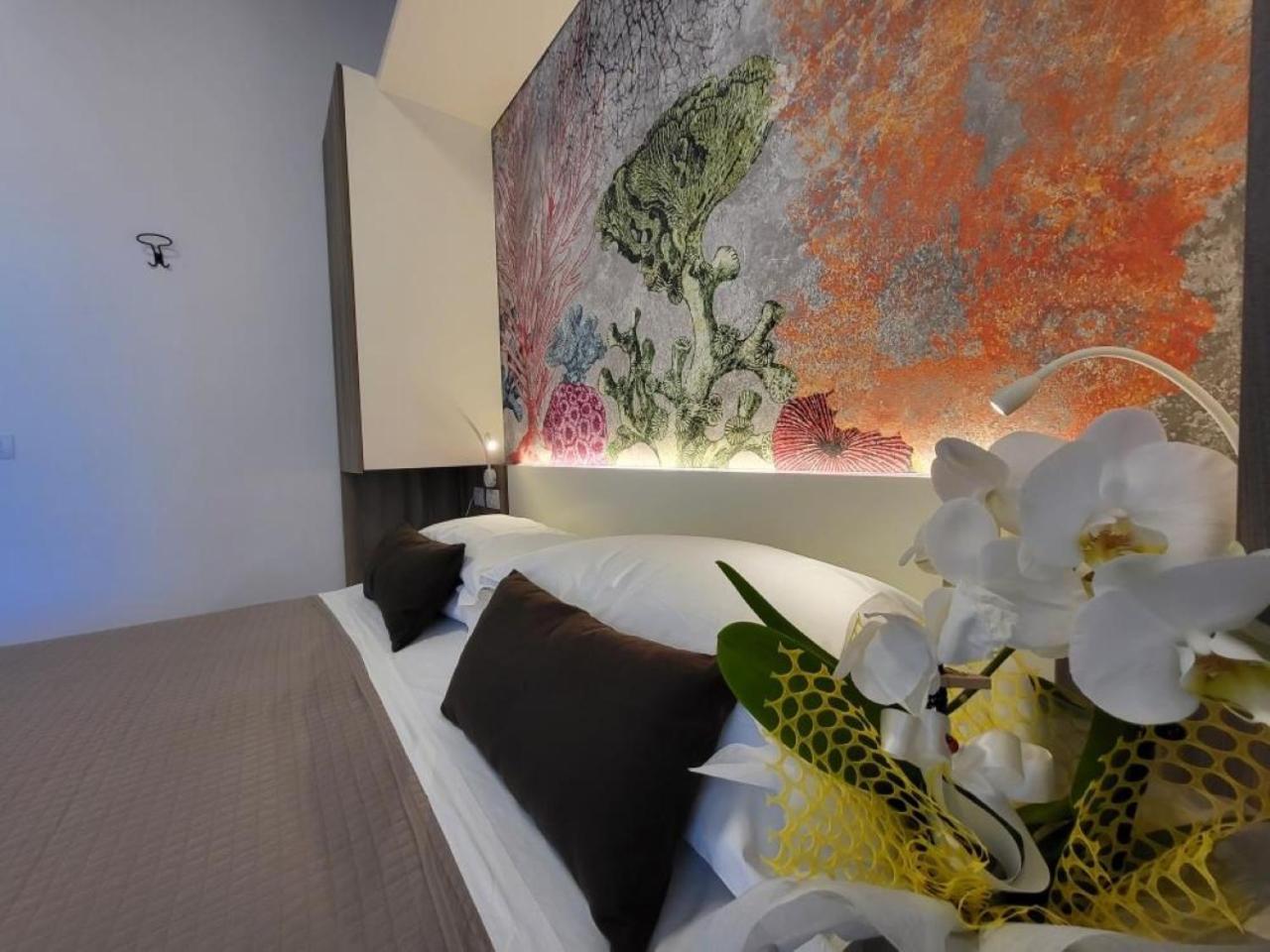 Hotel Villa Fulgida Cattolica Extérieur photo