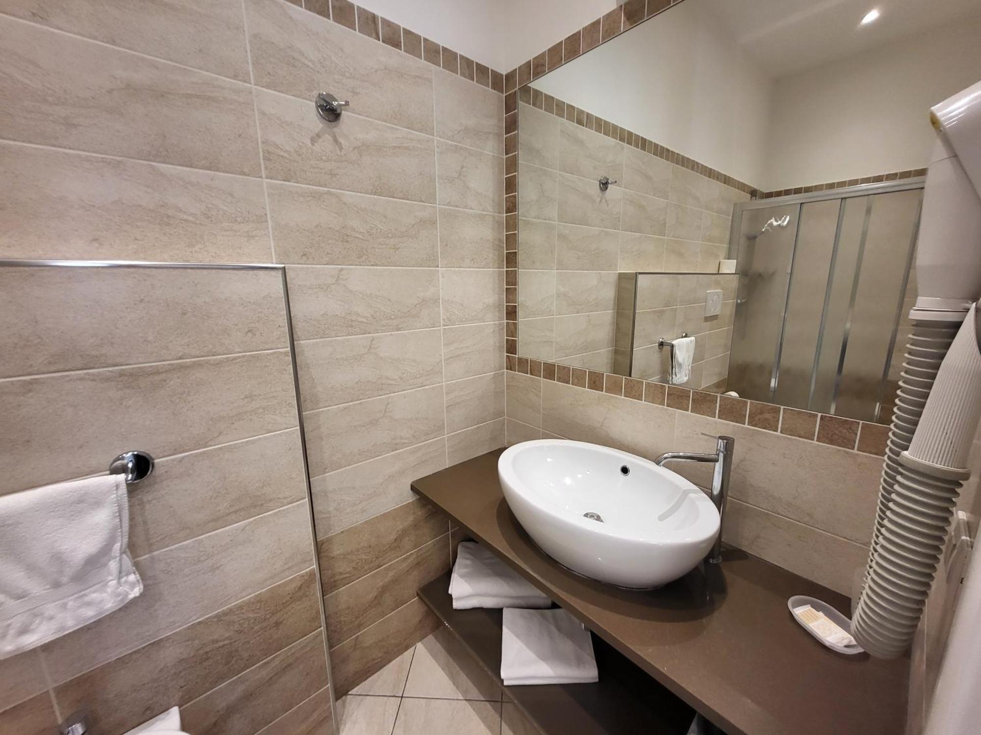 Hotel Villa Fulgida Cattolica Extérieur photo