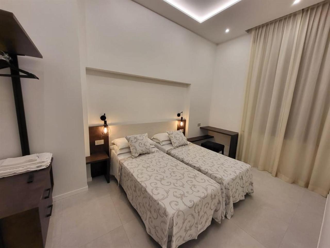Hotel Villa Fulgida Cattolica Extérieur photo
