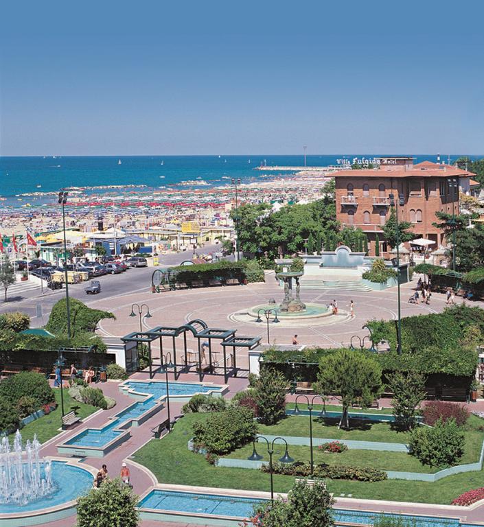 Hotel Villa Fulgida Cattolica Extérieur photo